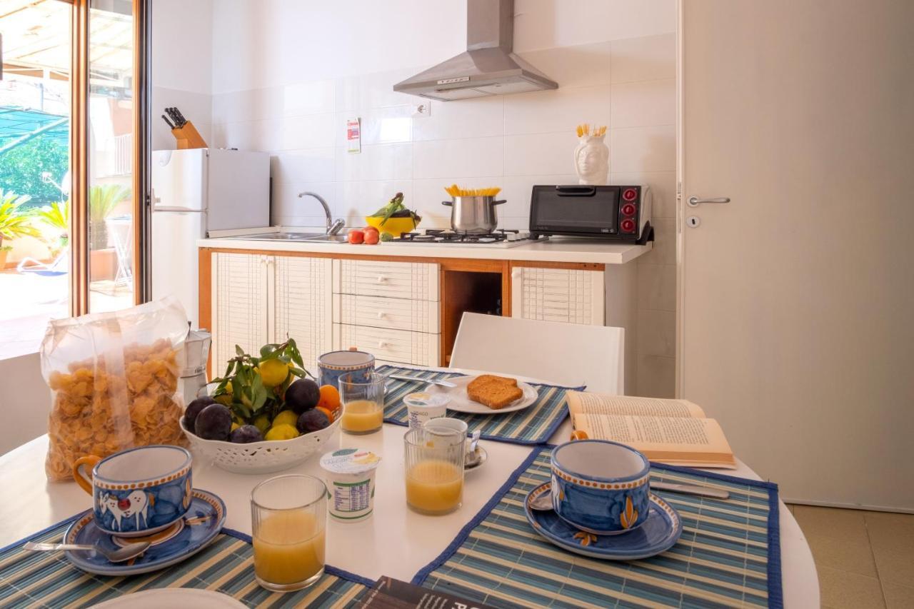 Appartement Bright House à Sorrente Extérieur photo