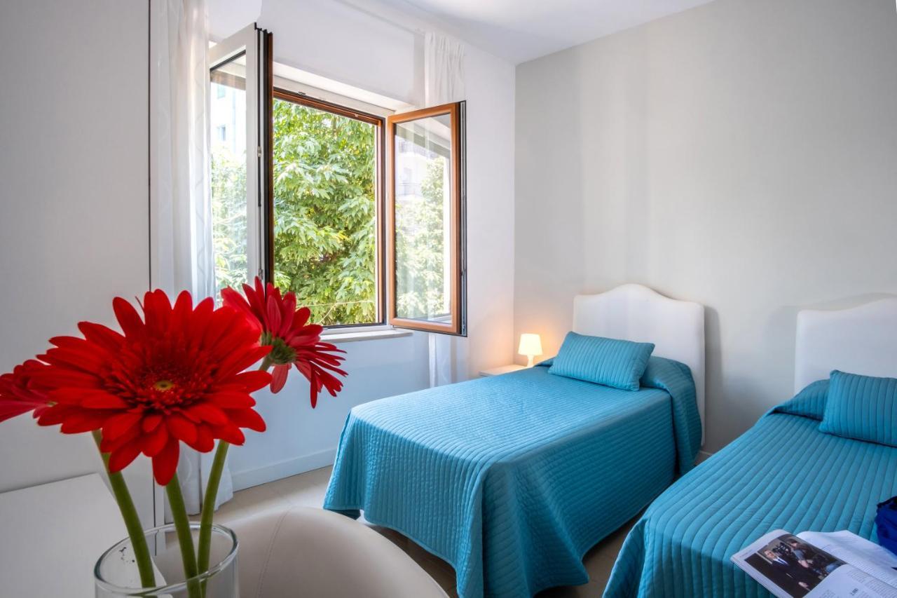 Appartement Bright House à Sorrente Extérieur photo